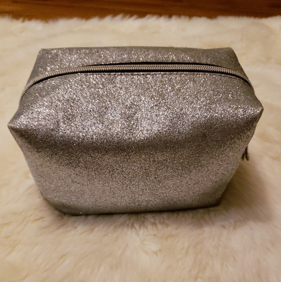 Glitter Makeup Bag NWOT - Picture 2 of 3